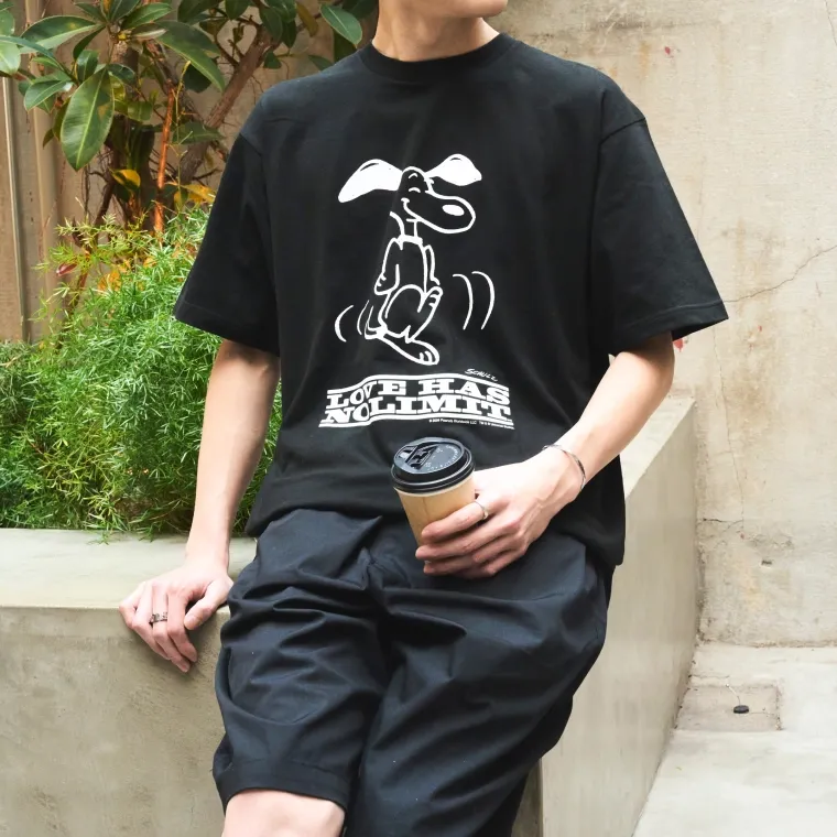 ピーナッツ コラボTシャツ 男性: 173cm Lサイズ着用の画像