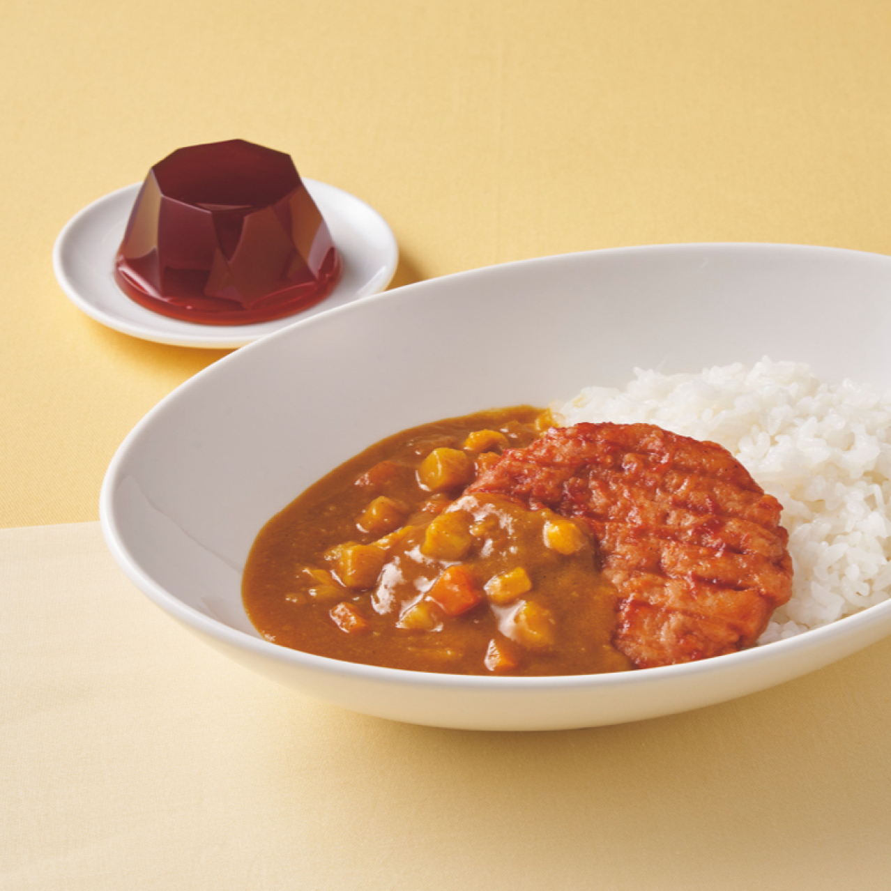 Curry and rice (with topping and dessert)