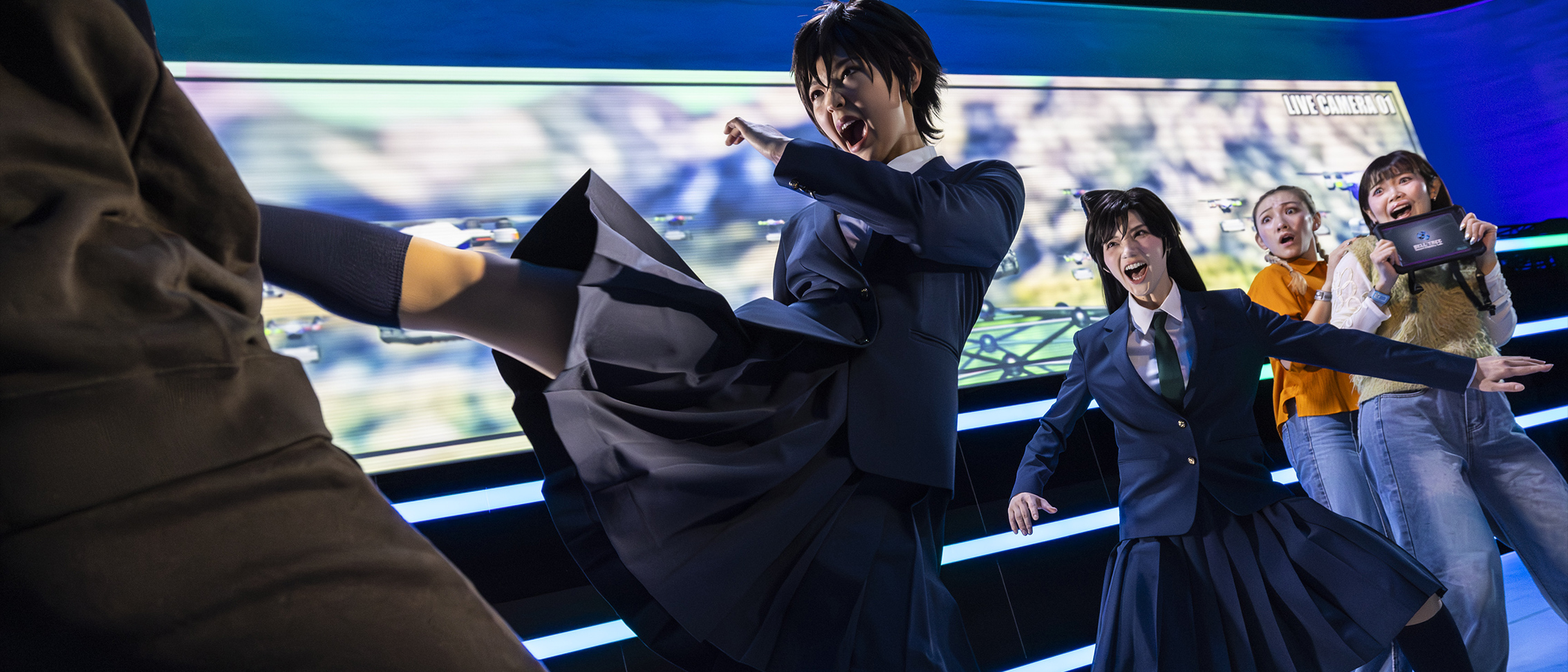 リアルな登場人物&ド派手なアクション