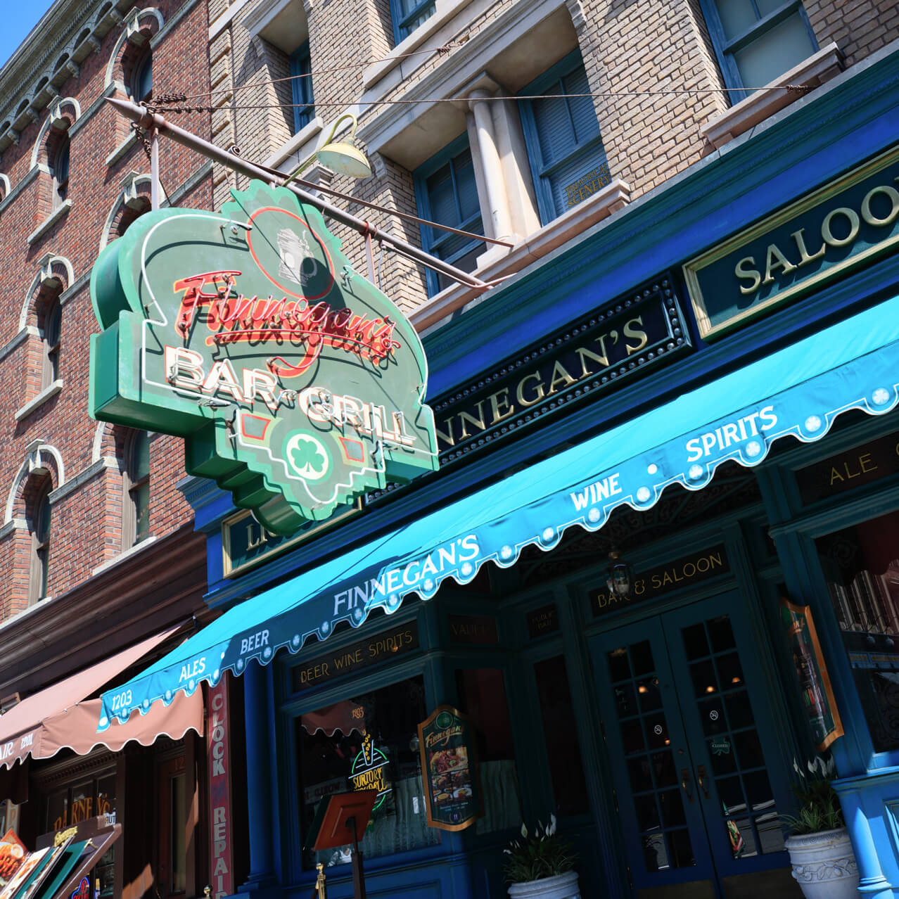 Finnegan's Bar & Grill (full-service) at Universal Studios Florida