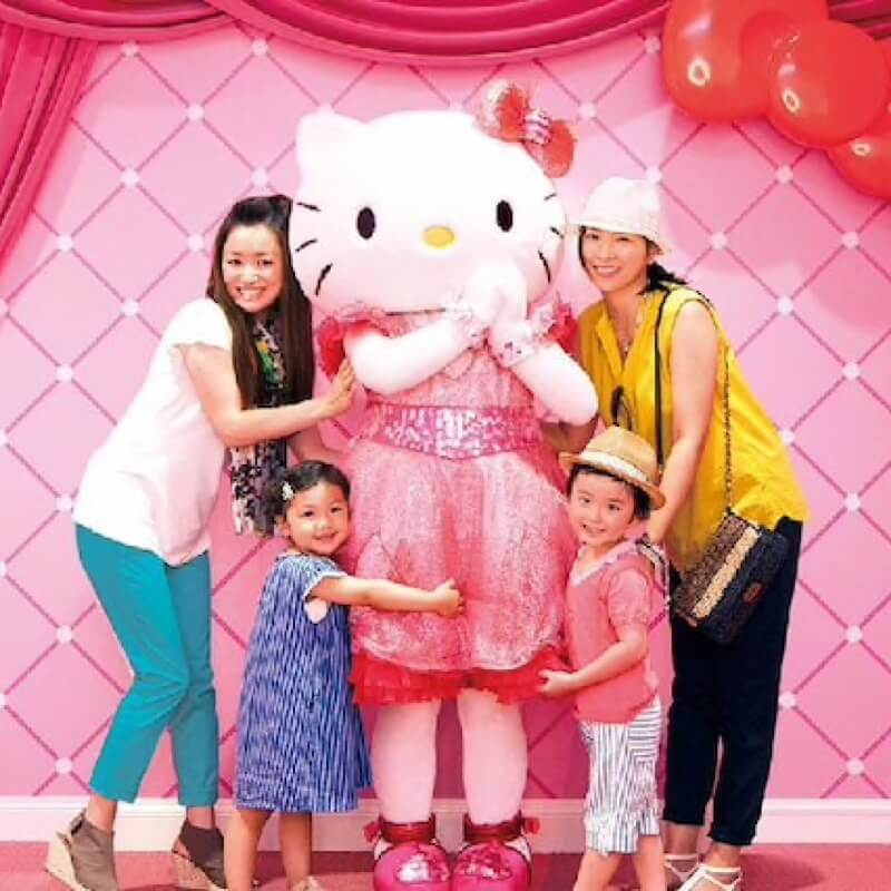 Hello Kitty's Ribbon Collection | Universal Studios Japan | USJ