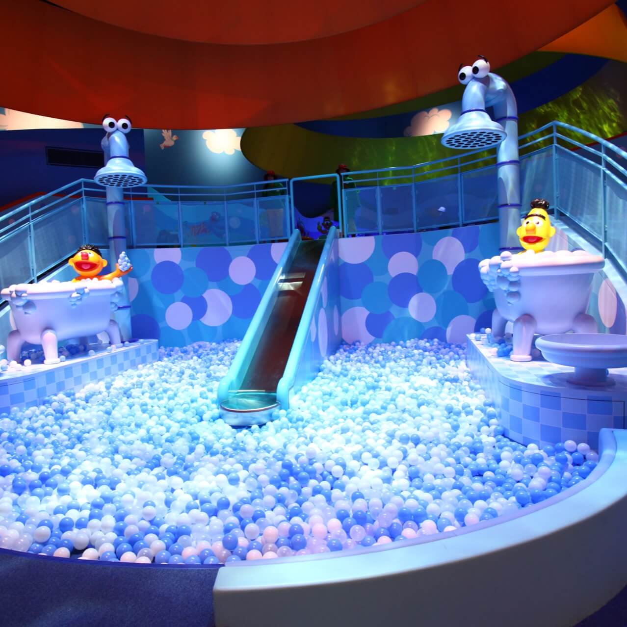 バートとアーニーのワンダー・ザ・シー｜ユニバーサル・スタジオ