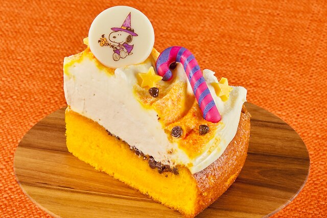 スヌーピー・パンプキンケーキ ～キャラメル&チーズクリーム～