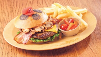 奇諾比奧咖啡店Mario Burger